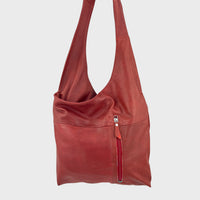 Sacoche en cuir recyclé (avec un petit bobo)